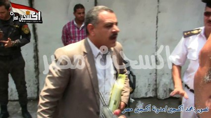 مواطن  يصرخ ويسب القضاء  شارخ اتف عليه