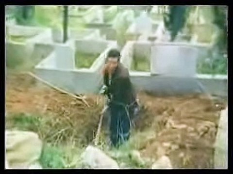 mezarımı derinde kazın dar olsun...