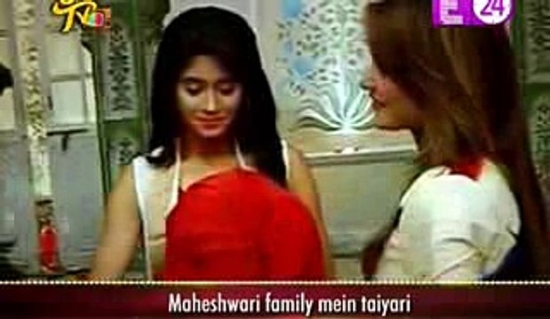 NAIRA YAAD KAR RAHI KARTIK KO Yeh Rishta Kya Kehlata Hai 16th October 2016
