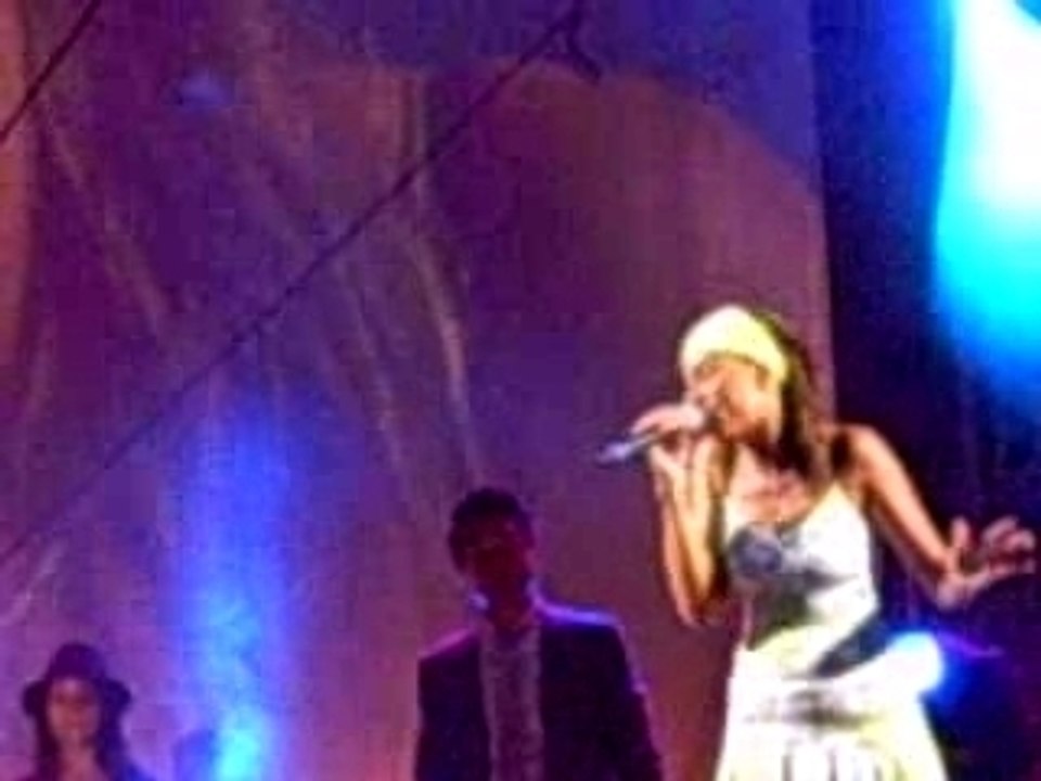 Sandrine-        -chansons de maria caret