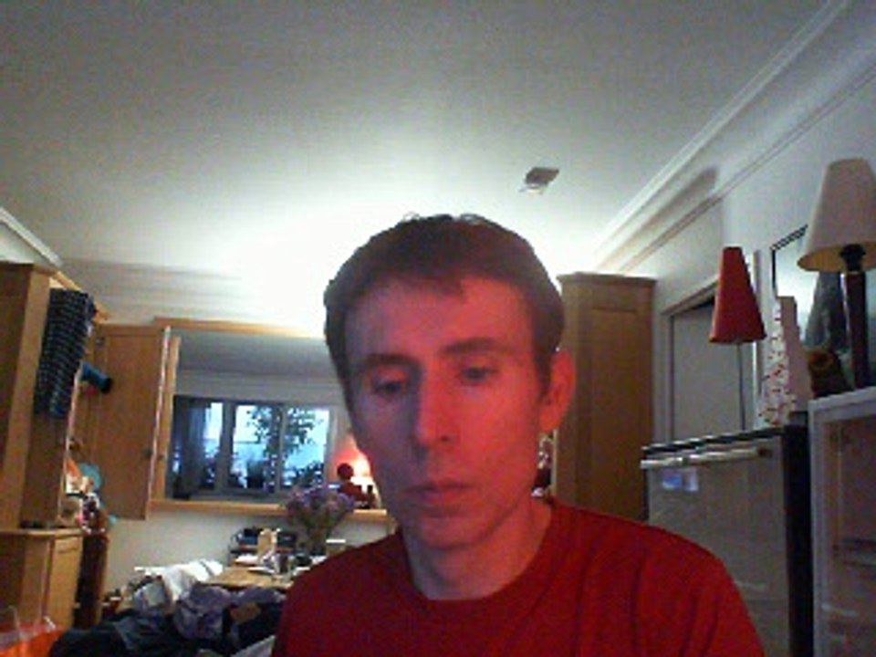 Wiwi égratigne "amputez moi d'une fleur" des Fouteurs De Joie