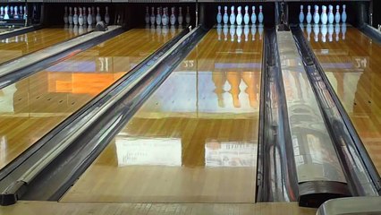 Storm Fight Bowling Ball Review by TamerBowling.com-8o4R8eGAHvg