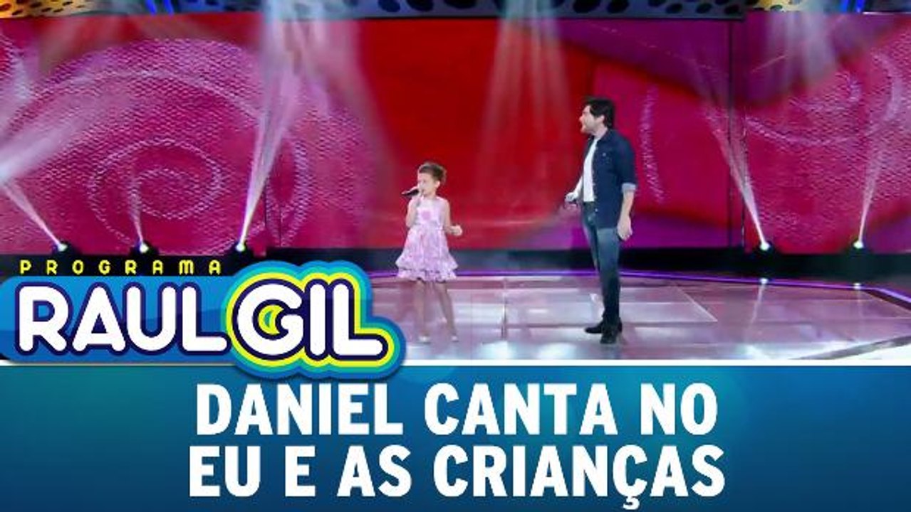 Daniel canta no Eu e as Crianças