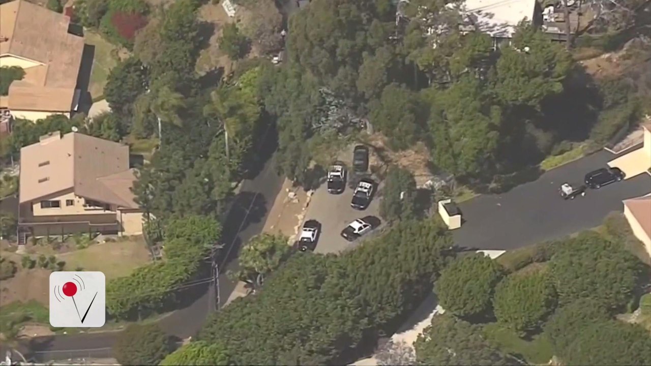 Security Guard Shoots Intruder at Miranda Kerr's Home After Being Stabbed