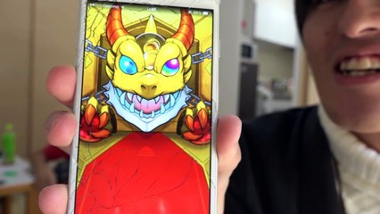 巨大クモドッキリで虫嫌いが絶叫した！！ Giant spider prank