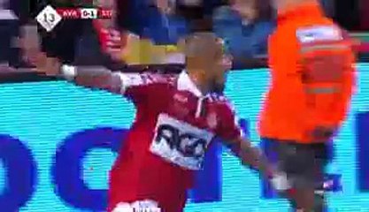 8ème but de Saadi contre le Standard de Liège!