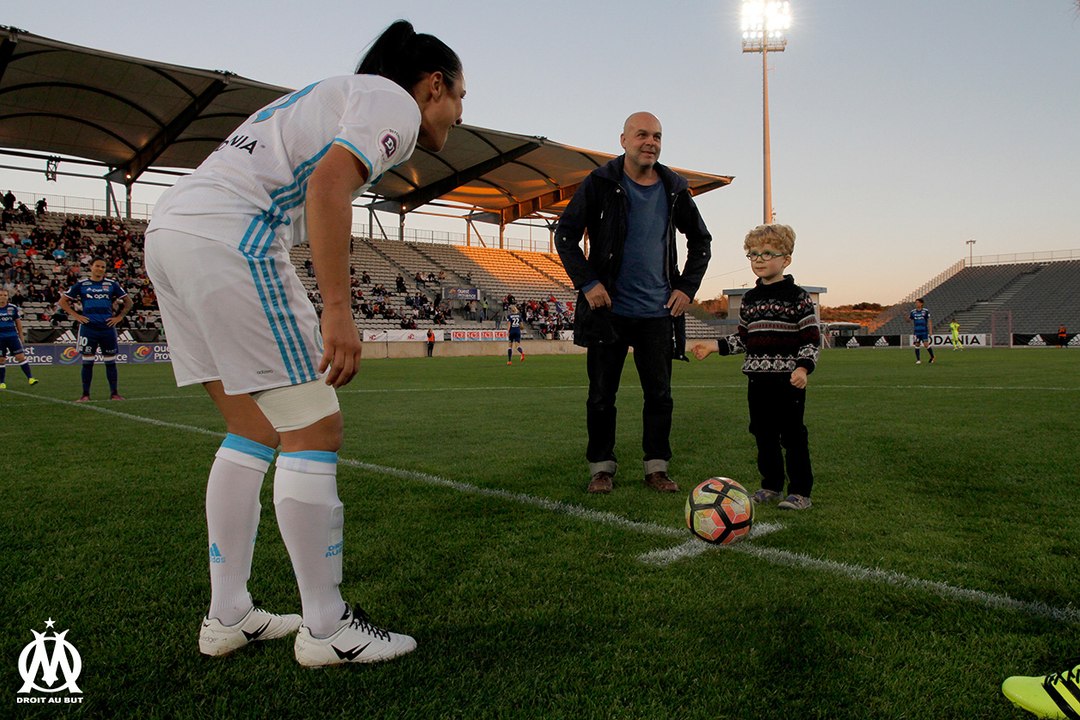 Le coup d'envoi donné par Valeilles Dufaure de Montmirail et son fils Jean