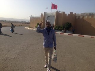أول فيديو للمناضل حمزة الحزين  بعد خروجه من سجن هوارة