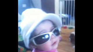 Baby Dancing to Dubstep baby funny videos