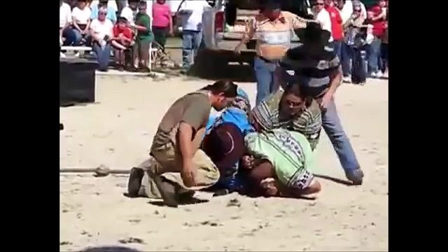 Alligators-Attacks-Caught-On-Tape -Alligator-Attacks-Humans-Compilation