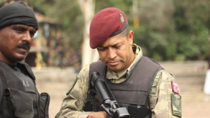 Öğrencisi Şehit Ömer Halisdemir'in Son Anlarını Anlattı: Yanağımı Sıktı