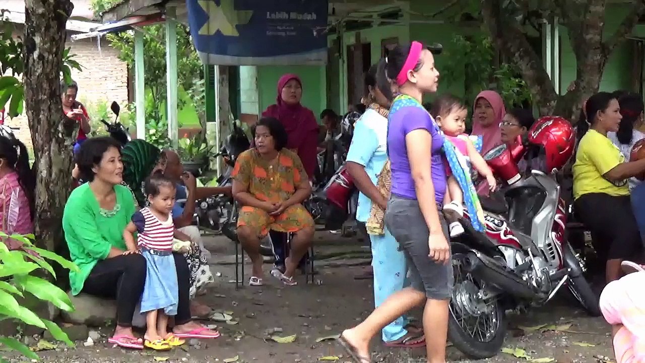 BINJAI - WARGA DEMO SUTET
