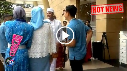 Akad Diundur, Puadin Redi Nongkrong Bareng Teman - Cumicam 16 Oktober 2016