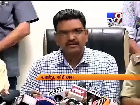 Uttar Pradesh ATS arrests 10 Naxals from Hindon Vihar in Noida, recovers weapons - Tv9 Gujarati