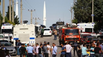 Gaziantep'te Hücre Evi Baskınında Patlama Oldu, Şehitlerimiz Var