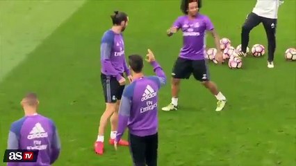 Cristiano Ronaldo Gets Nutmegged by Danilo,at Real Madrid training