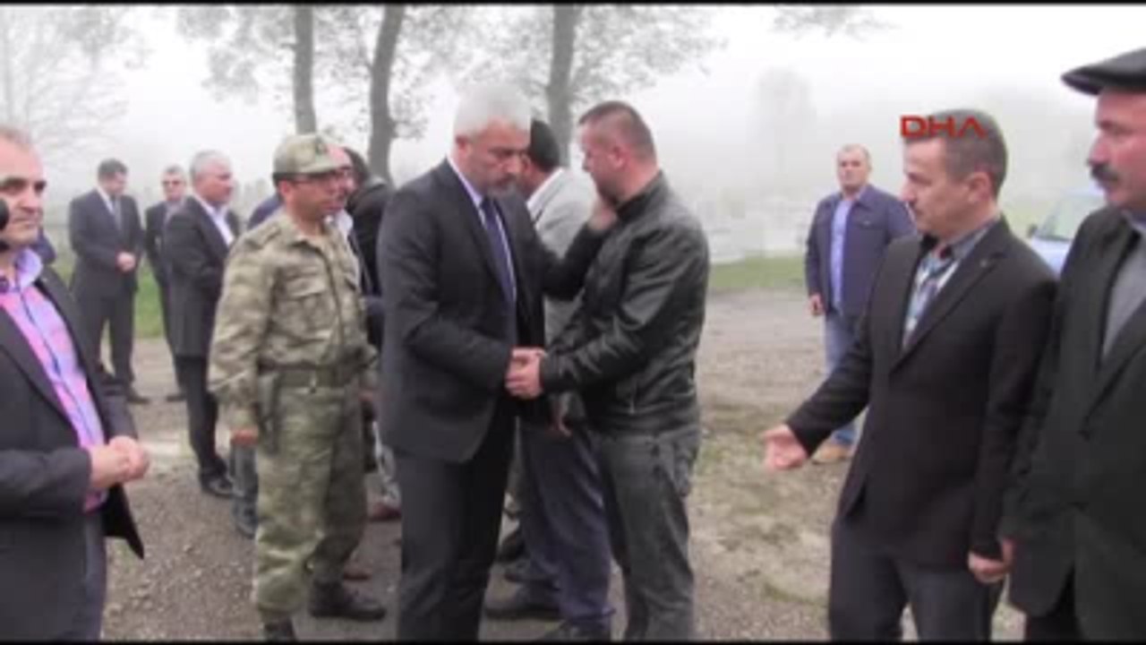 Şehit Babası Istedi, Belediye Başkanı Cem Evinin Tamamlanması Talimatı Verdi