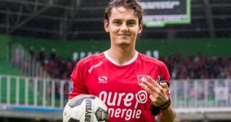 Enes Ünal, 7 Maçta 7. Golünü Attı
