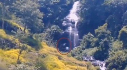Sosyal Medya Çalkalanıyor! Görüntülerdeki Koca Ayak mı?