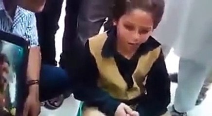 A Kid Sings Teri ankho ke dariya ka utarna bhi zaroori tha song  super hit