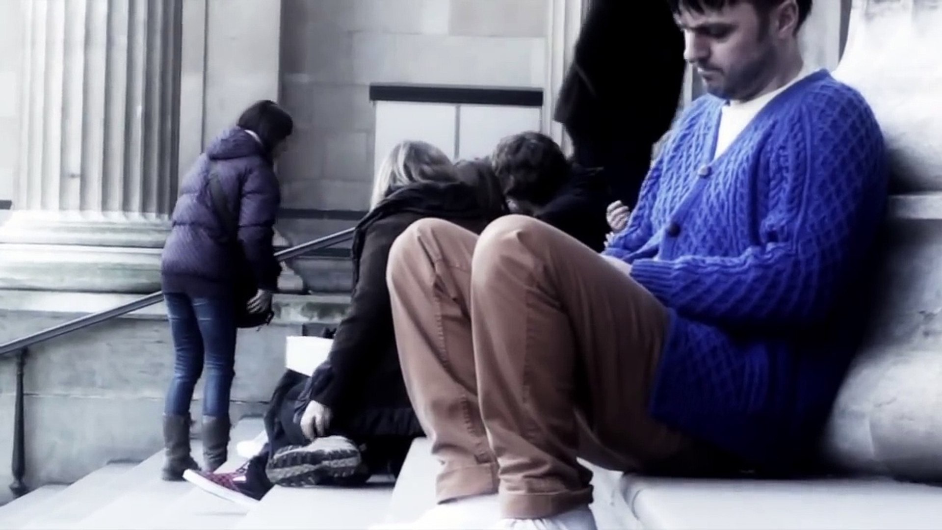 ⁣Ниско летиш | Flying Low