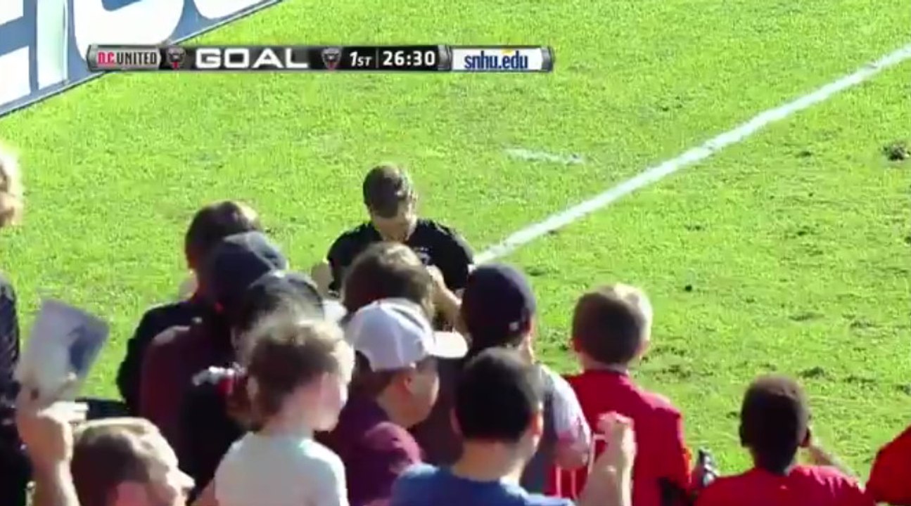 Mbaye Niang Amazing Goal - Chievo Verona 0-2 AC Milan - (16/10/2016)