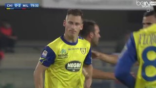 Valter Birsa Amazing Free Kick Goal - Chievo Verona 1-2 AC Milan - (16/10/2016)