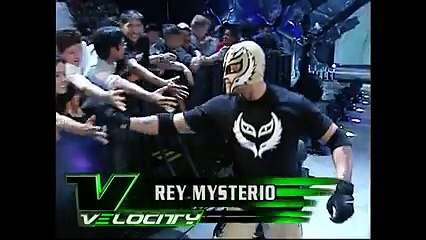 Fatal 4-Way Match, Rey Mysterio battles Billy Kidman, Nunzio, and Akio en Velocity