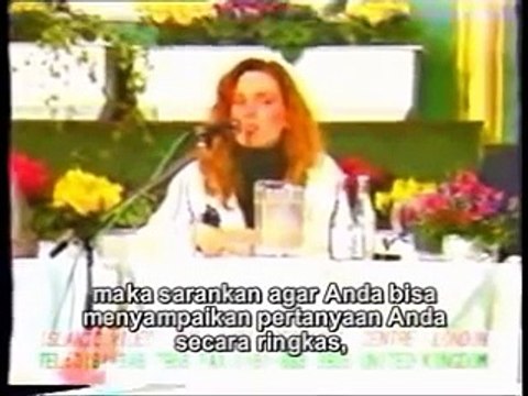 Ahmed deedat vs Stanly sjorberg- Is jessus God (Apakah yesus tuhan) - Teks Indonesia 3