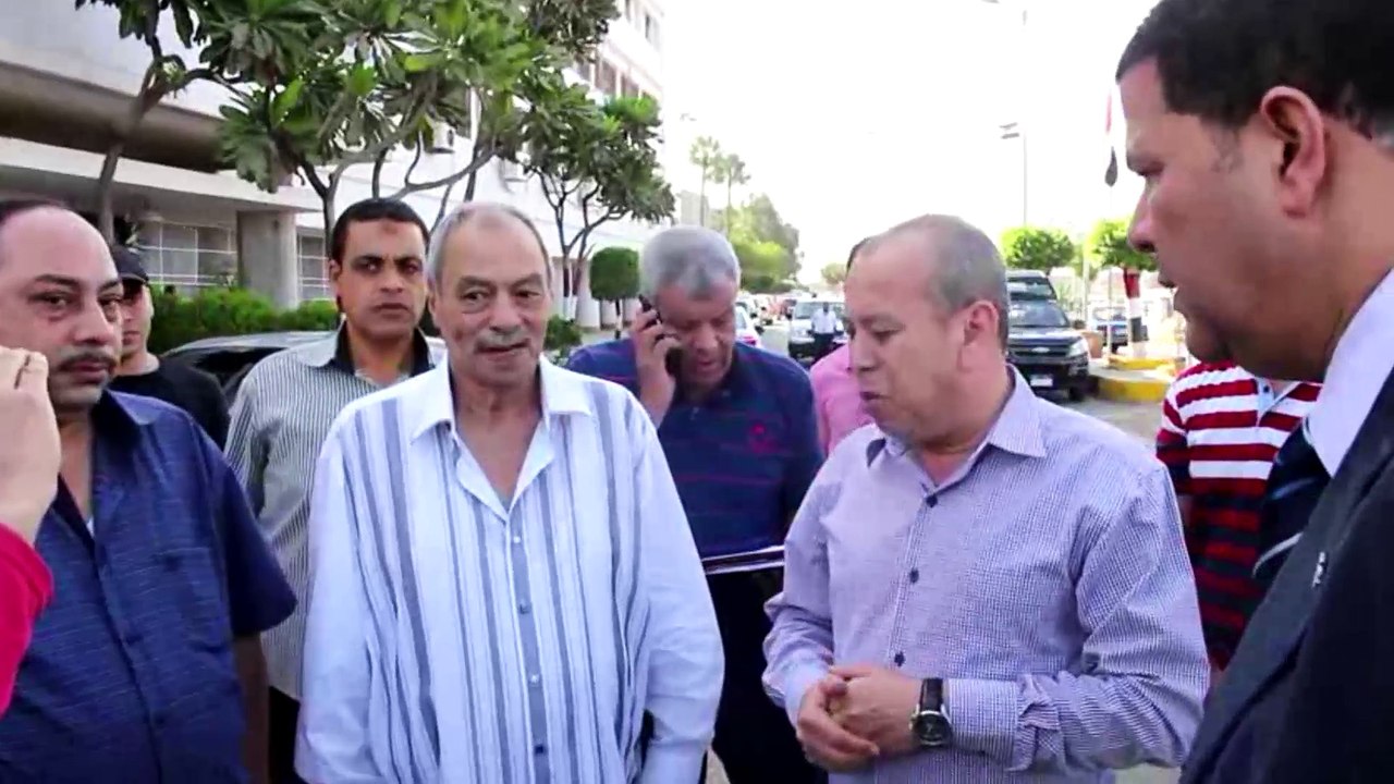 رجل أعمال دمياطى يقدم 200 طن سكر بسعر 5 جنيه لل...