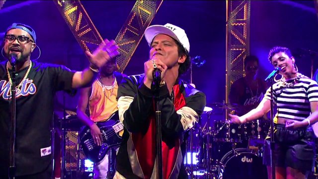 Bruno Mars - Chunky (Saturday Night Live)