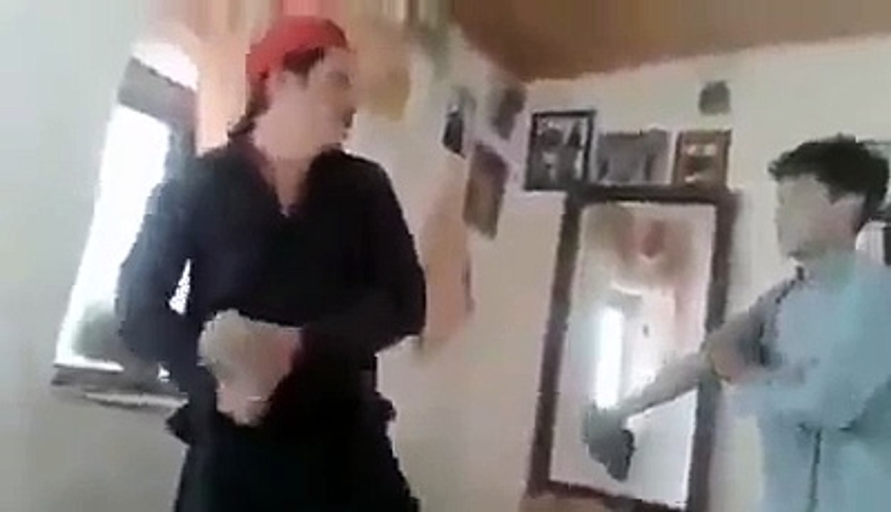 Pashto funny drama video clip | ہاہا دا اوگورے