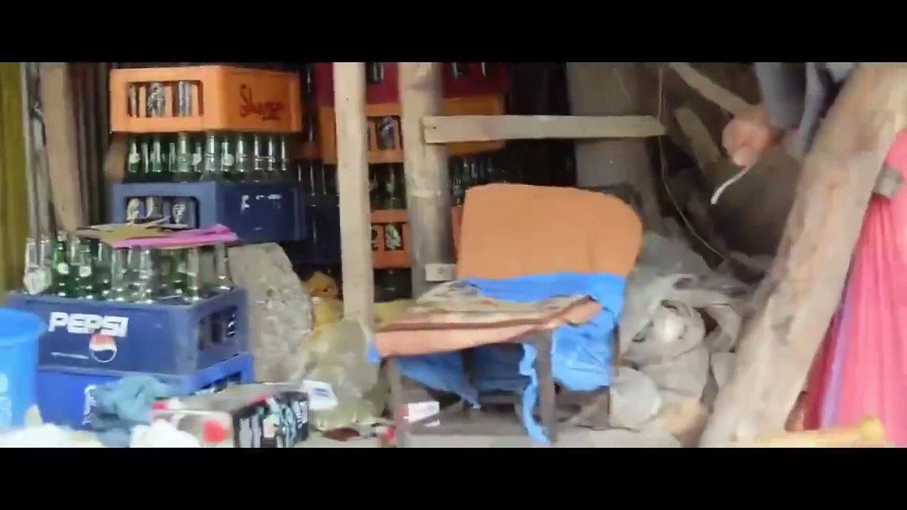 A lahori Guy visits to Bannu hahaha top 10 video funny pashto  clip.