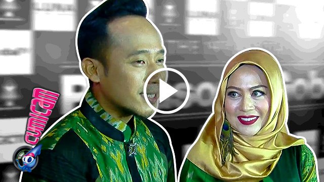 Istri Denny Cagur Berhijab - Cumicam 17 Oktober 2016