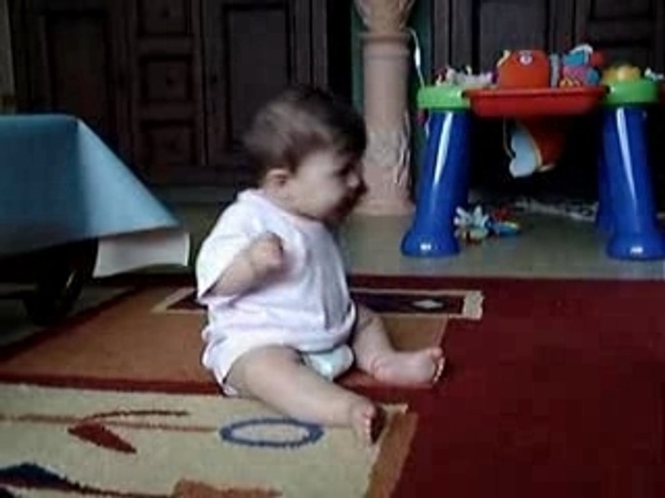 Bebe danse sur megadeth