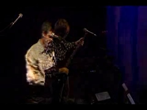 Bass Solo: Mark King (UK 2006)