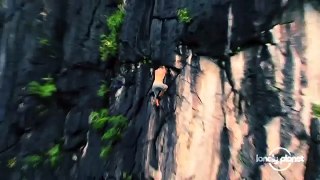 Rock climbing in Halong Bay, Vietnam - Lonely Planet travel videos-d3crFny-e3E