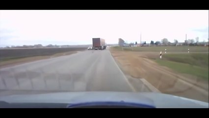 Mysterious lab coated man TELEPORTS onto busy road fuelling rumours Russia has developed sci fi tech