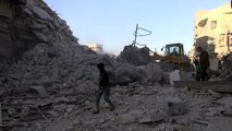 Bombardeios deixam mais 12 mortos em Aleppo