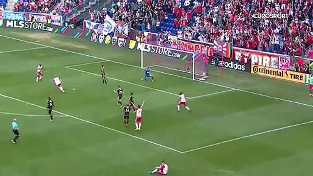 MLS: New York Red Bulls - Colombus Crew (Özet)