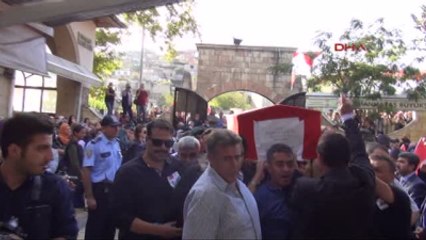 Şehit Polis Ilhan Güleç, Gözyaşlarıyla Toprağa Verildi