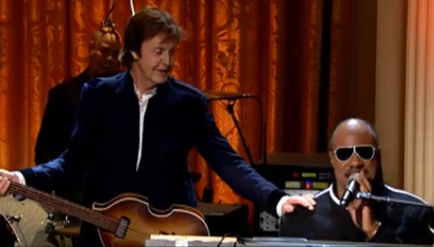 Ebony & Ebory Paul McCartney & Stevie Wonder LIVE {Miros Mar} ¸ ¸.•*¨*• ♪♫
