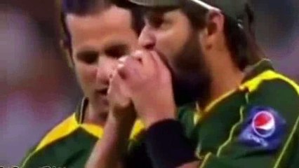 Cheating Incidents in Cricket History __ Ball Tampering......
