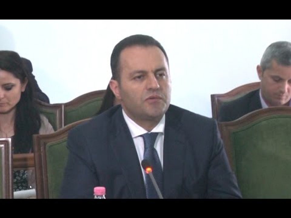 Report TV - Ligji i ri/Mbrojtja e dëshmitarëve përjashtohet Adriatik Llalla