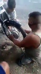 Man have no leggs but hopefull