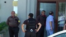Report TV - Dorëzohet autori i 2 i grabitjes së 10 mln lekëve të bankës në Vlorë