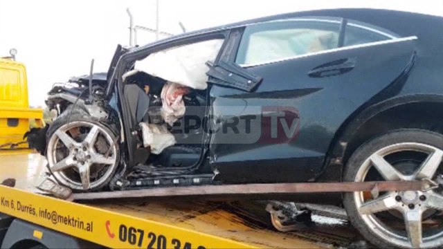 Report TV - Sukth,aksident tragjik,përplasen 2 mjete, humbin jetën 4 të rinj