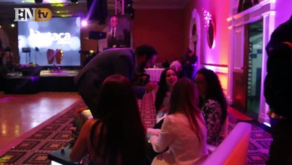 Omar Enrique presentó "Antologías" por todo lo alto y rodeado de amigos