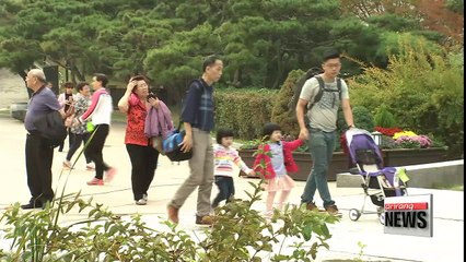 Tradition and modernity collide in exhibition at Namsangol Hanok Village