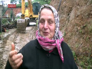 Rize'deki toprak kayması